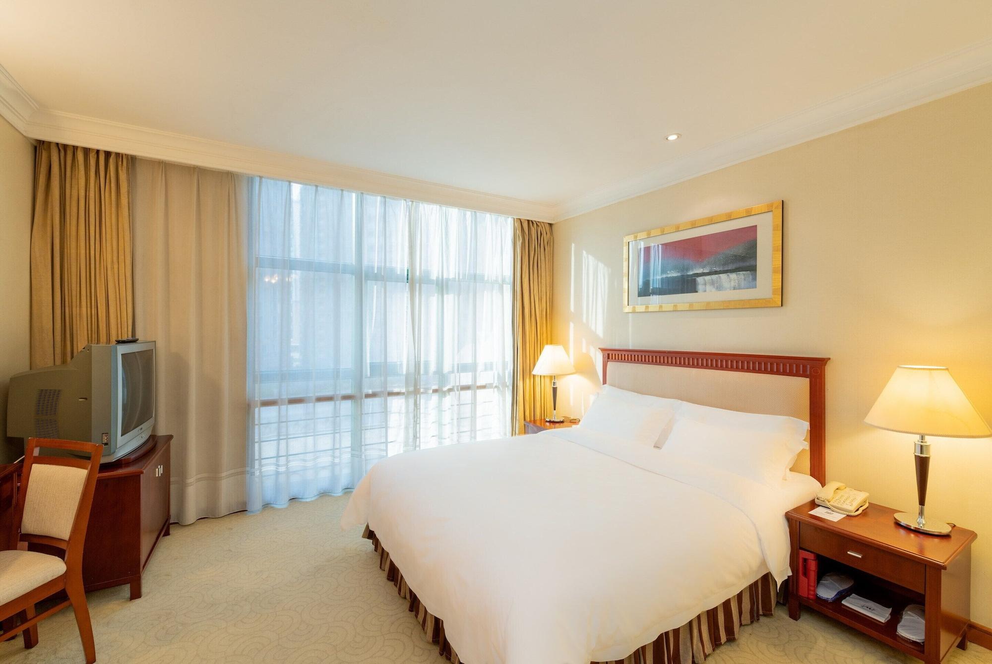 Shenzhen Dongmen Metropark Suites Hotel Exterior photo